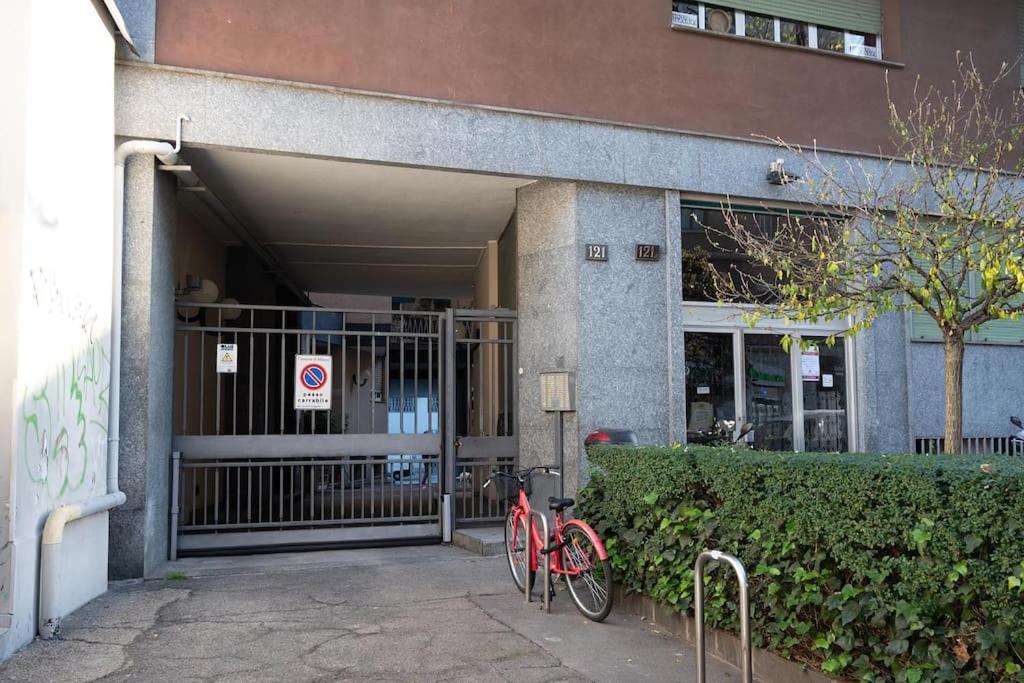 Guest Planet - Cozy Housing Porta Romana M3 Milan Extérieur photo